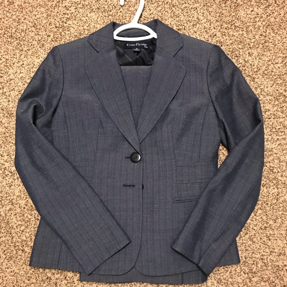 Suit